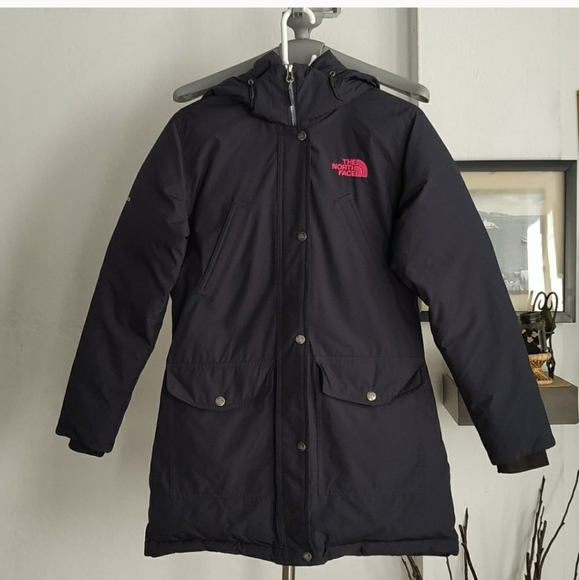 The North Face Womens down Jacket - Picture 17 of 17